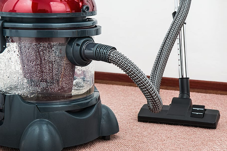 how long do vacuums last on average