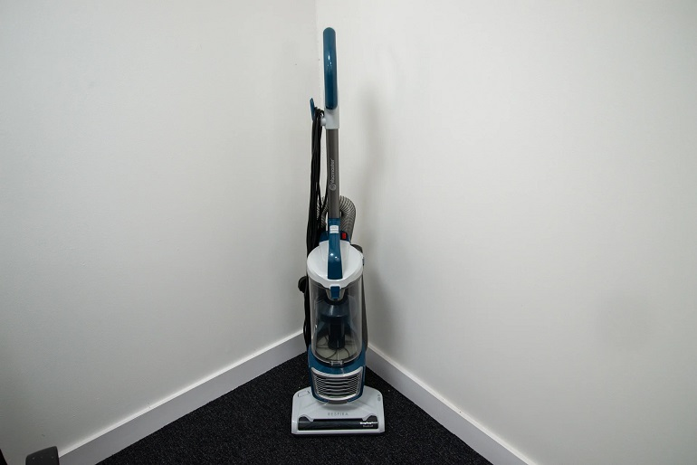 how long do upright vacuums last